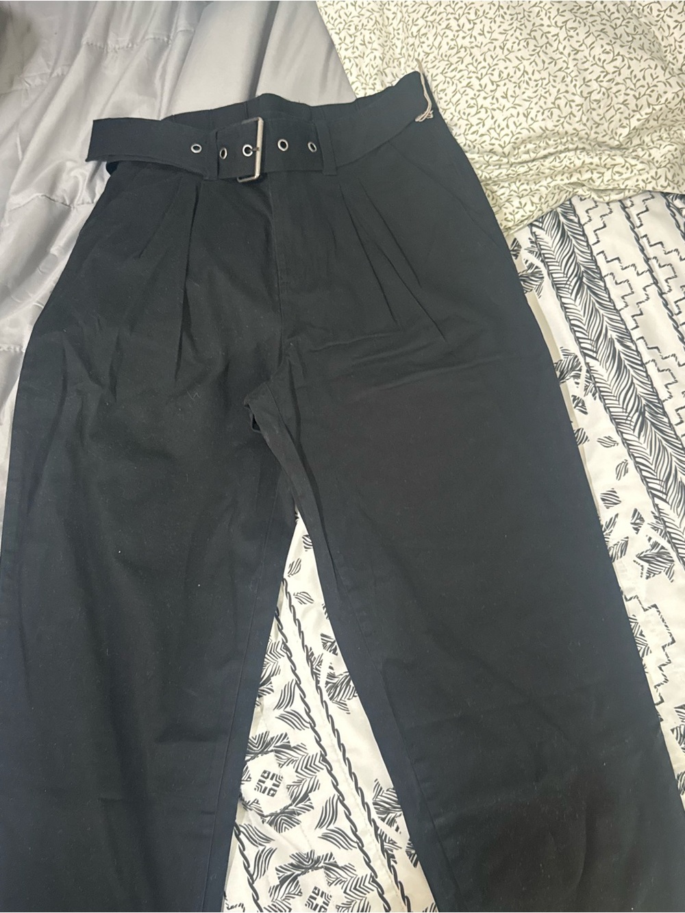 High-Rise Black Pleated Men's Trousers with Belt